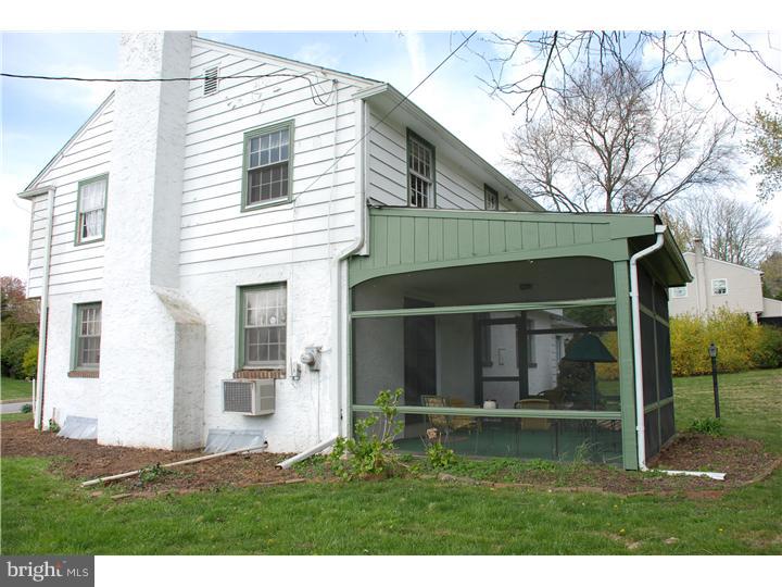 202 Maplewood Road West Chester, PA 19382 - Photo 20 of 21 Exterior Side