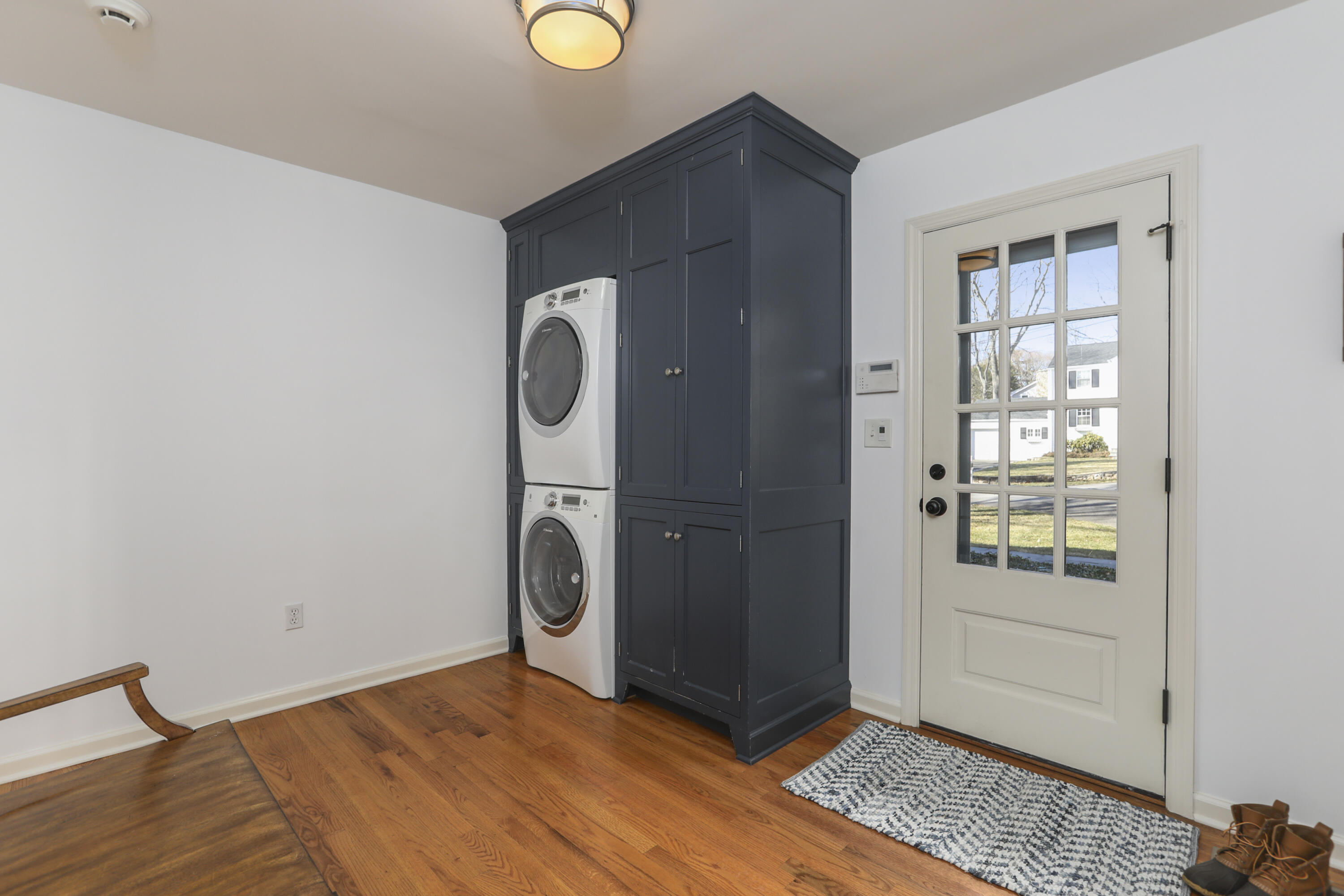 38 Intervale Road Darien, CT 06820 - Photo 14 of 30 a view of empty room with wooden floor