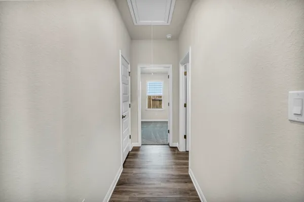 $2,395 | 102 Greenspire Lane, Hutto, TX 78634