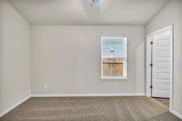 $2,395 | 102 Greenspire Lane, Hutto, TX 78634