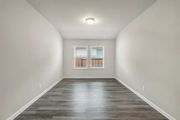 $2,395 | 102 Greenspire Lane, Hutto, TX 78634