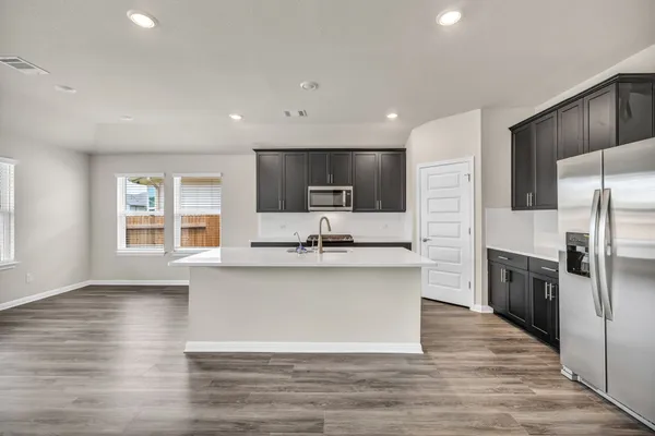 $2,395 | 102 Greenspire Lane, Hutto, TX 78634