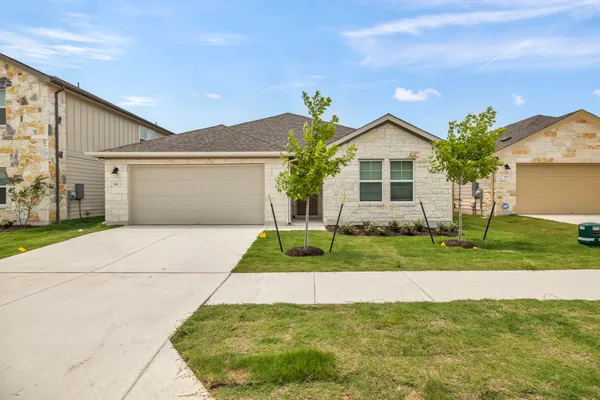 $2,395 | 102 Greenspire Lane, Hutto, TX 78634