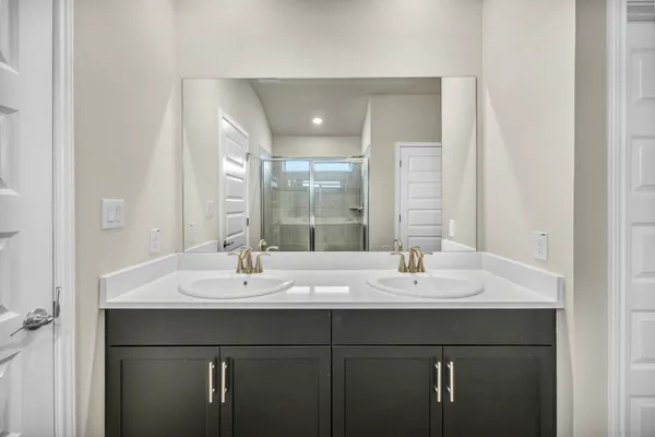 $2,395 | 102 Greenspire Lane, Hutto, TX 78634