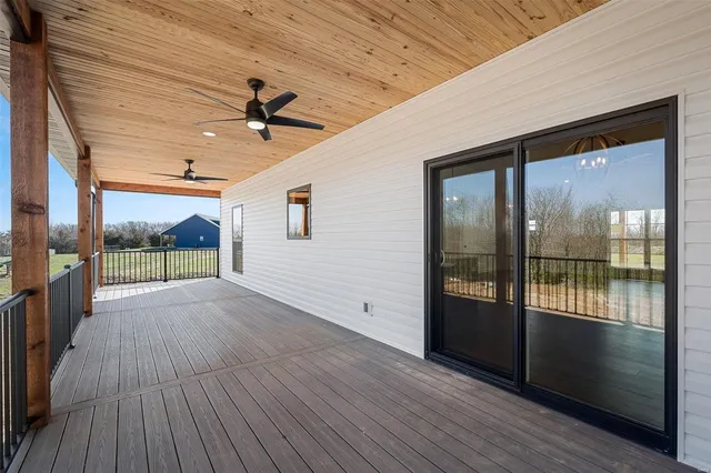$365,000 | 1 Tbb Wood At Park Hills, Warrenton, MO 63383