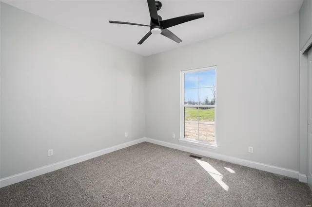 $365,000 | 1 Tbb Wood At Park Hills, Warrenton, MO 63383