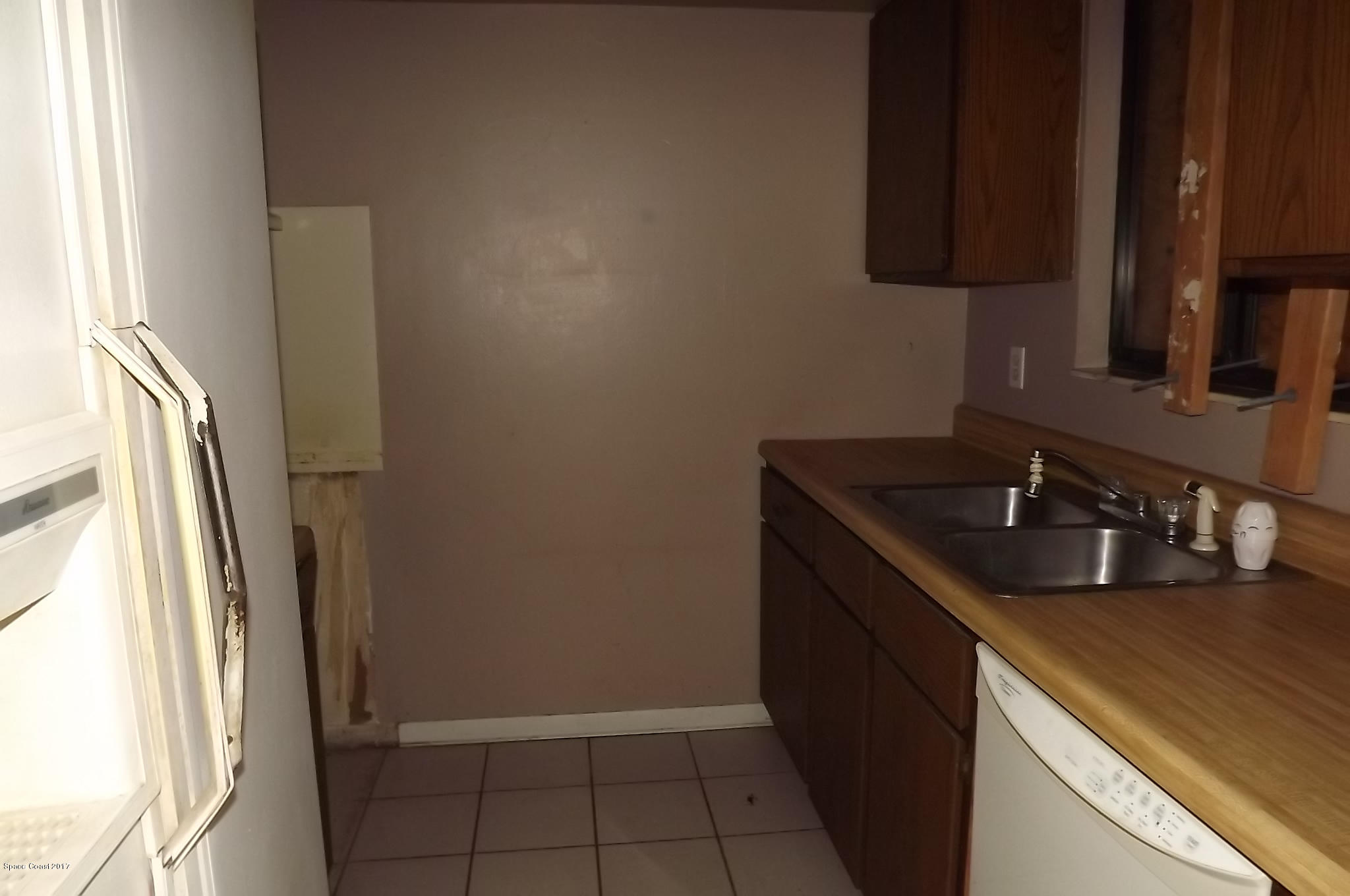 3815 Tree Ridge Lane Northeast Palm Bay, FL 32905 - Photo 6 of 12 3815 Tree Ridge Ln - Kitchen (2)