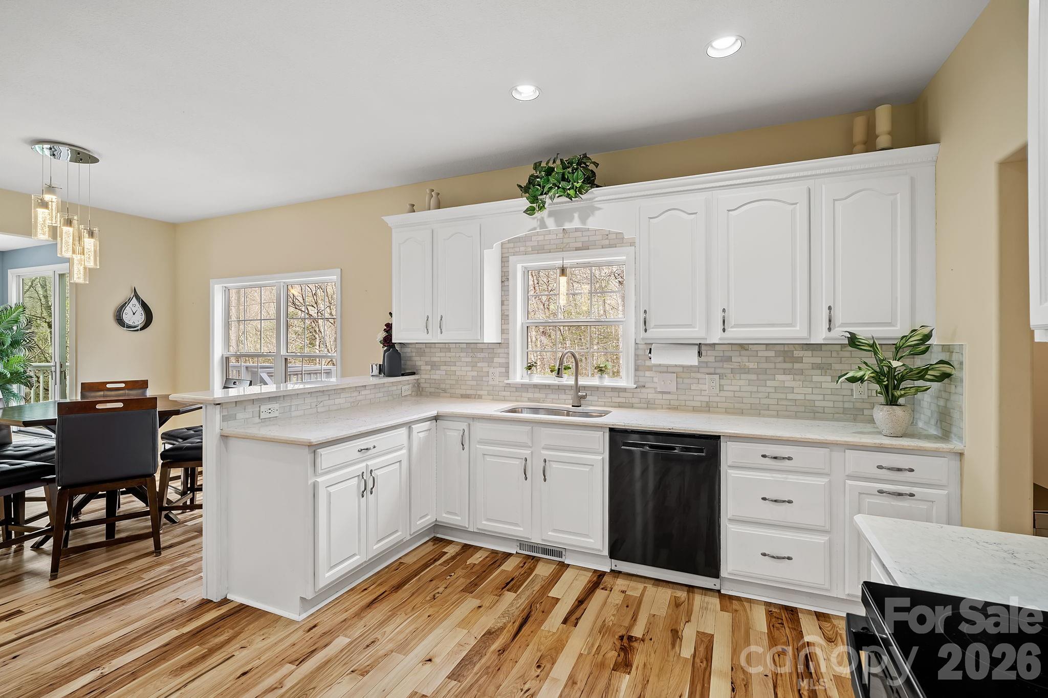 36 Ivy Cove Road Fairview, NC 28730 - Photo 10 of 39 Gallery Image 10