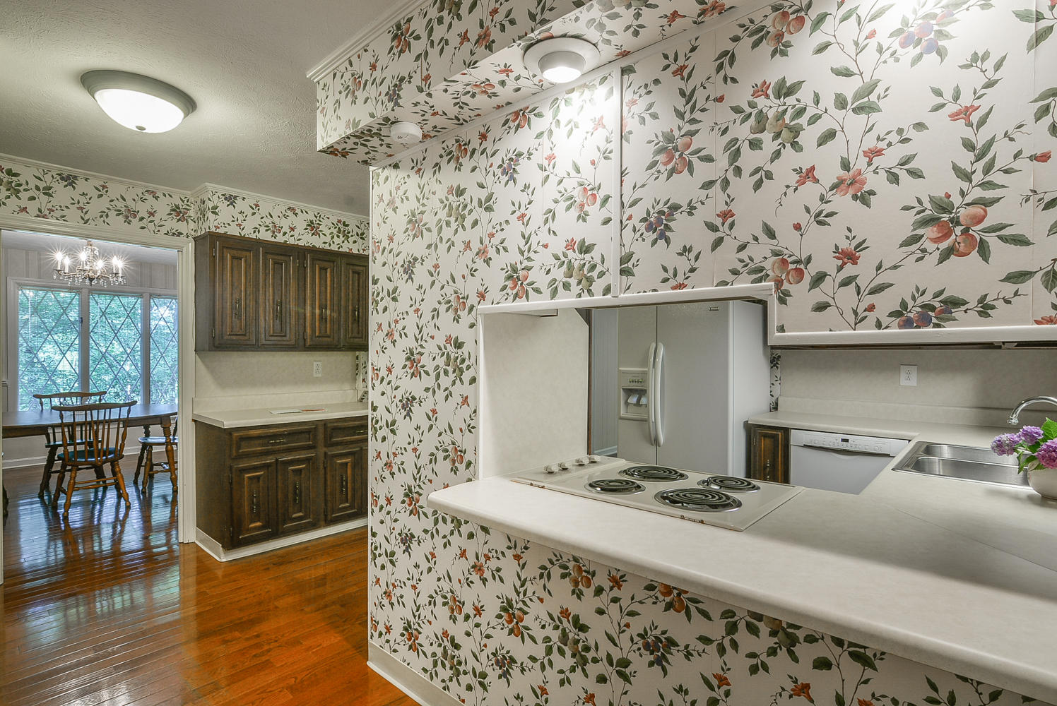 620 Montezuma Road Kingsport, TN 37664 - Photo 12 of 94 Kitchen