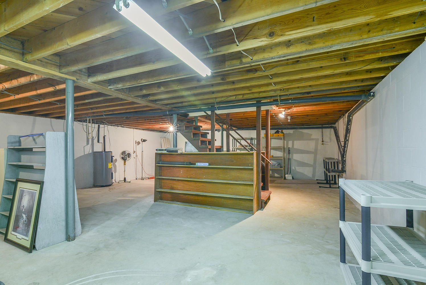 620 Montezuma Road Kingsport, TN 37664 - Photo 36 of 94 Lots of basement space