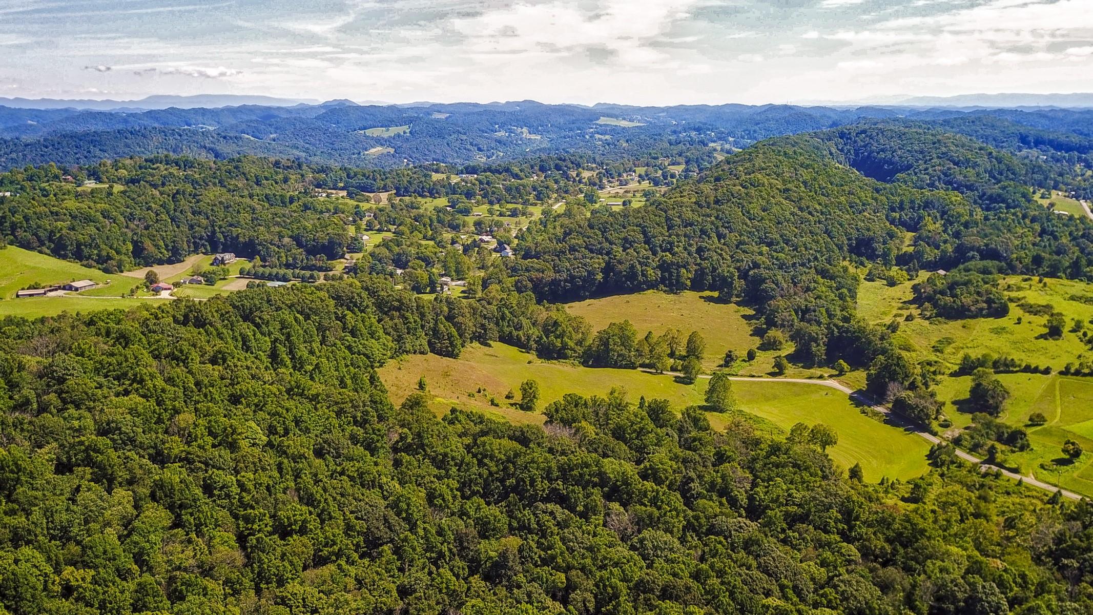 620 Montezuma Road Kingsport, TN 37664 - Photo 79 of 94 DJI_0183_MLS