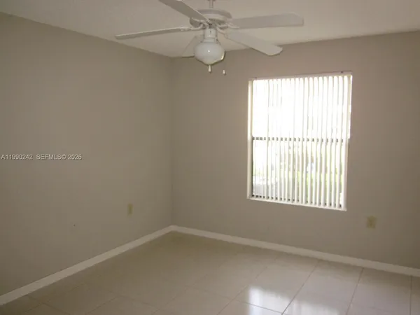 $1,950 | 15051 Southwest 103rd Lane, Unit 4103, Miami, FL 33196