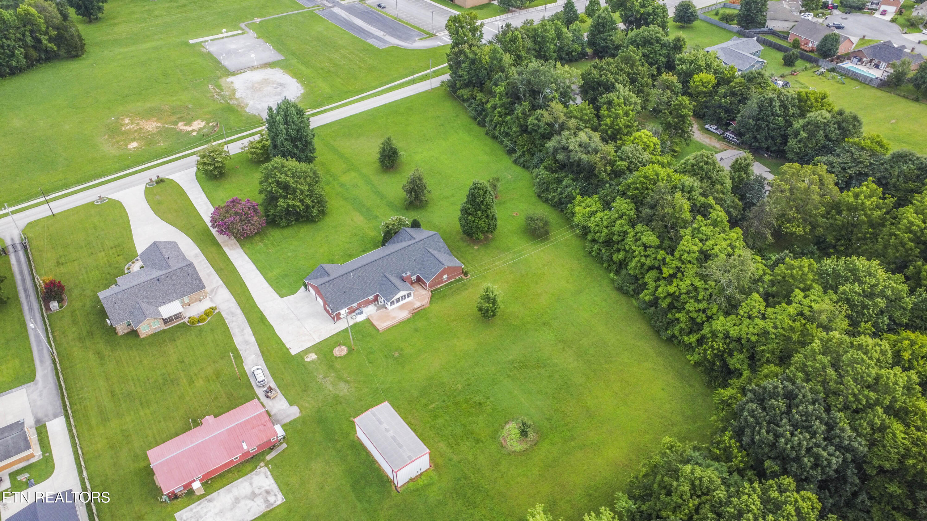 2820 Gray Hendrix Road Knoxville, TN 37931 - Photo 14 of 57 What a Yard!!!!