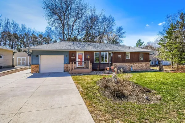 $330,000 | 937 15th Street West, Hastings, MN 55033