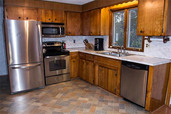 33 Pine Acres Road Spencer, MA 01562 - Photo 12 of 27 Gallery Image 12