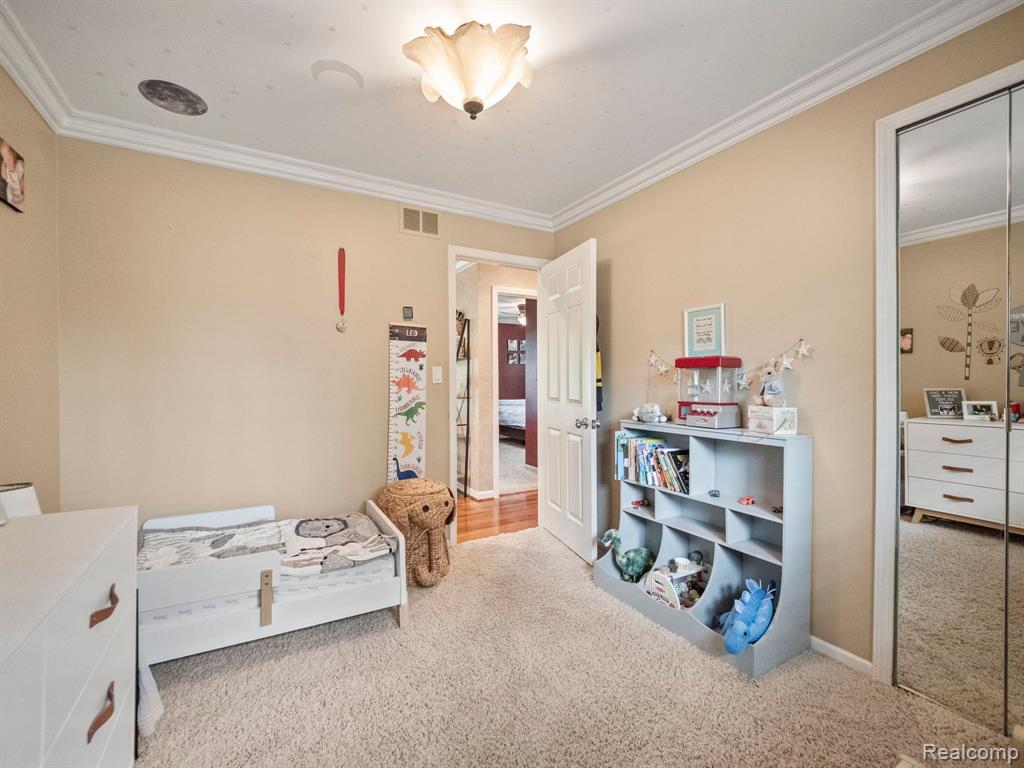 290 Winry Drive Rochester Hills, MI 48307 - Photo 17 of 43