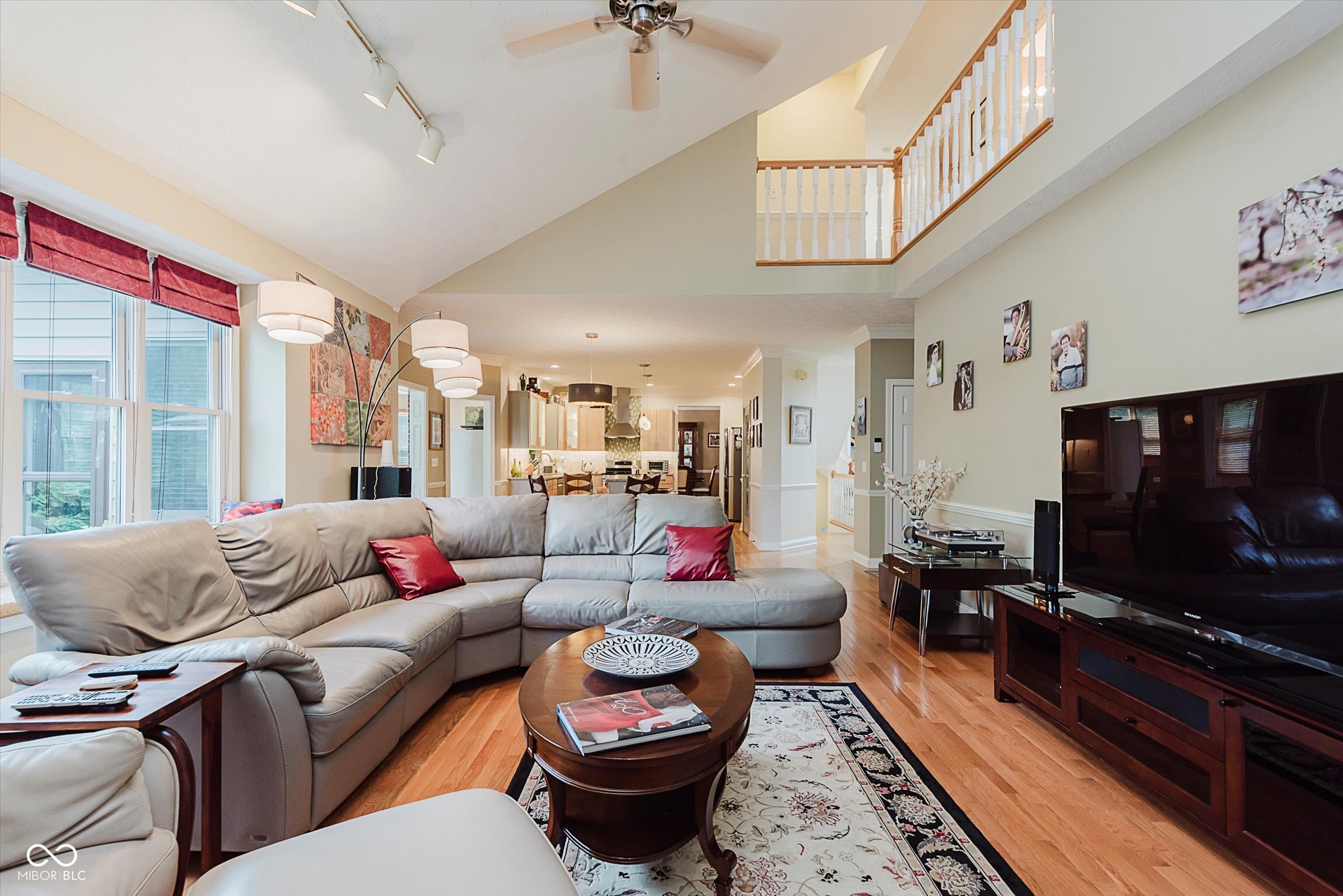 5251 Apache Moon Carmel, IN 46033 - Photo 19 of 48