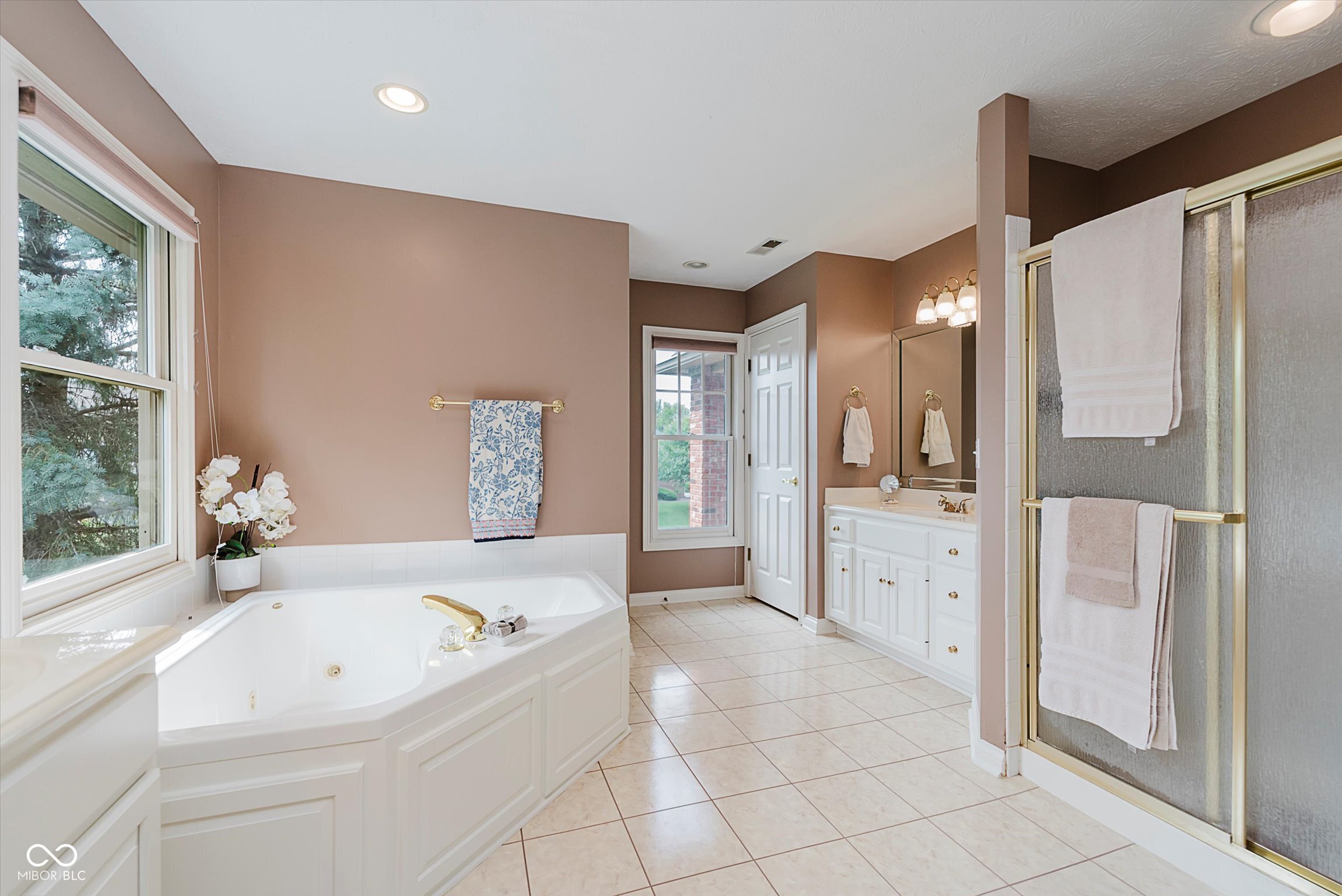 5251 Apache Moon Carmel, IN 46033 - Photo 23 of 48