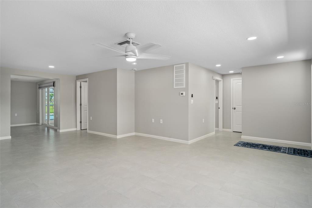 4105 Topsail Trail New Port Richey, FL 34652 - Photo 8 of 55 Gallery Image 8