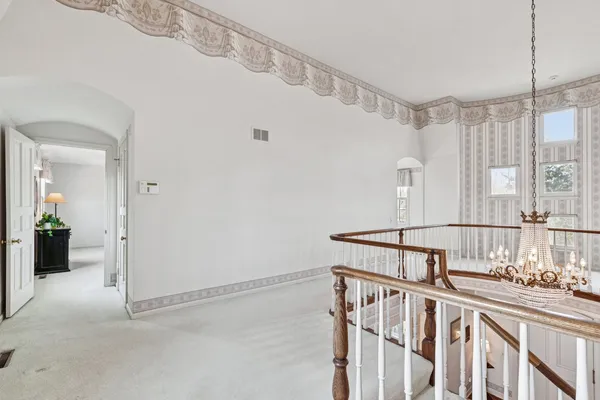 $1,998,000 | 545 West Windsor Road, Inverness, IL 60067