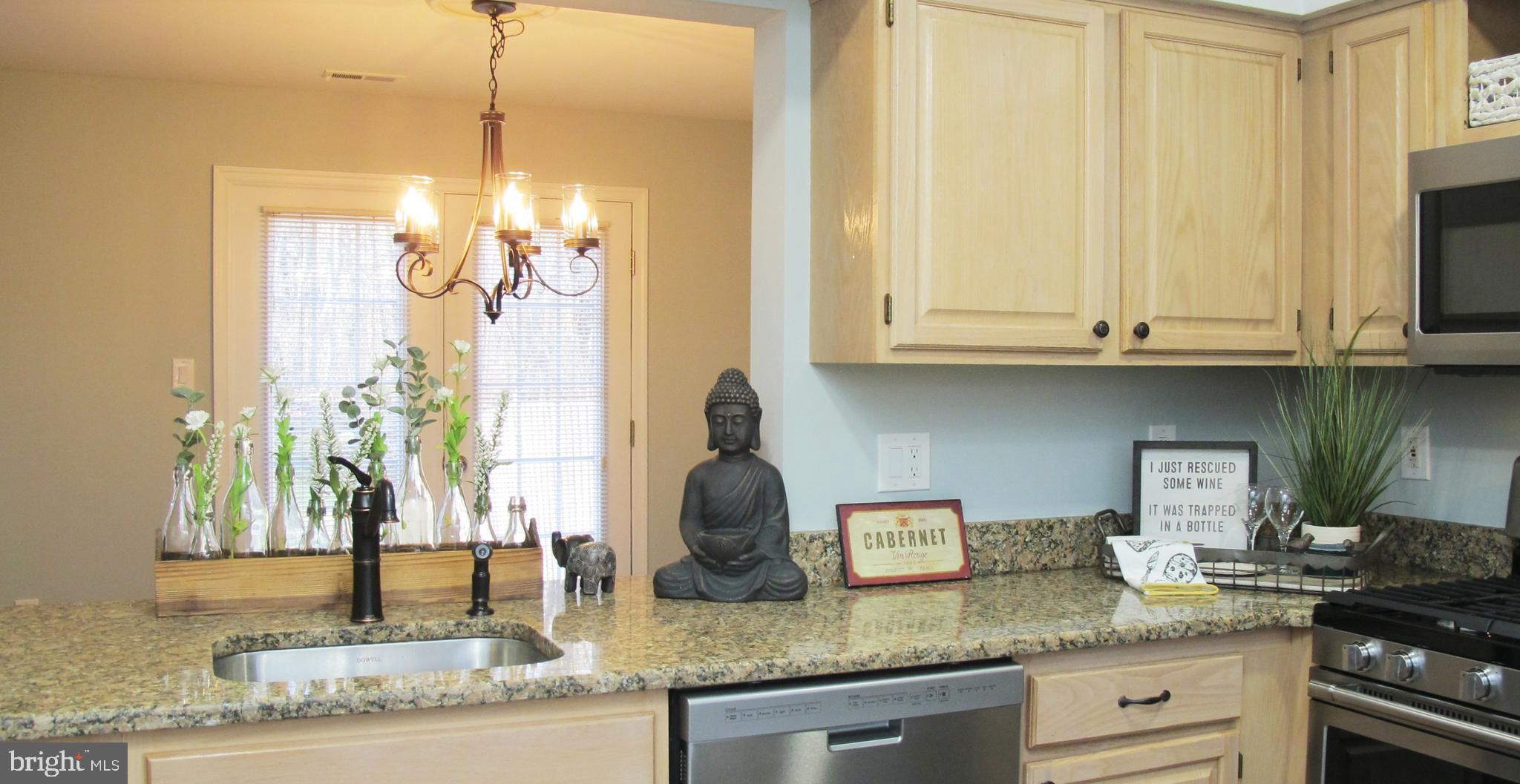 74 Kettlebrook Drive Mount Laurel, NJ 08054 - Photo 9 of 25 Pass-thru to Dining Room