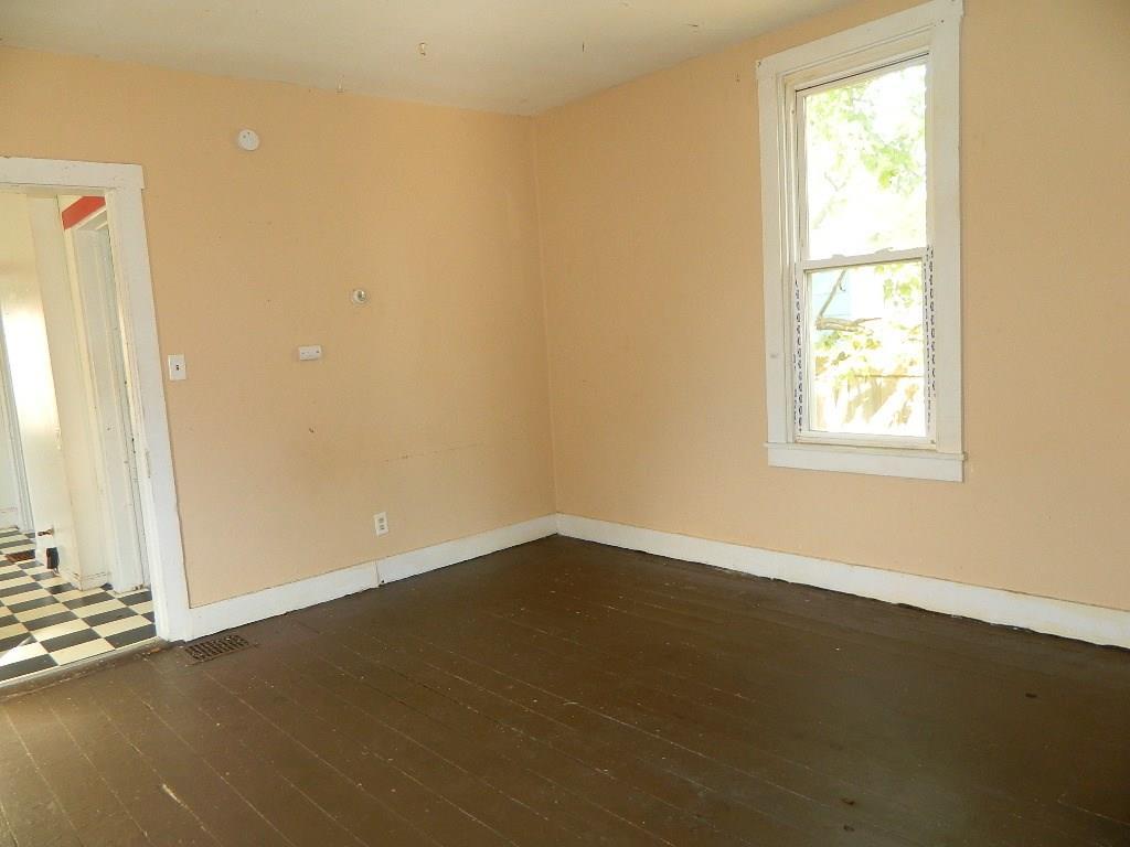 611 Mason Street Springfield, OH 45503 - Photo 7 of 16