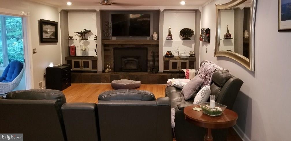 130 Oxycocus Road Manahawkin, NJ 08050 - Photo 23 of 53 Gallery Image 23