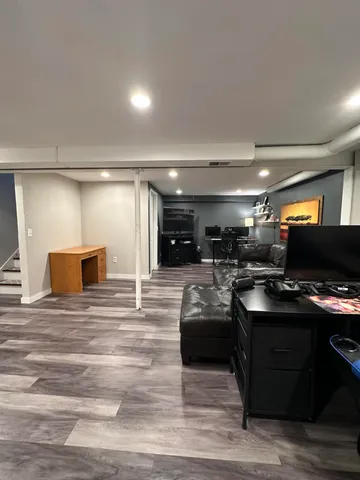 $384,888 | W196N16501 Hawthorn Drive, Jackson, WI 53037