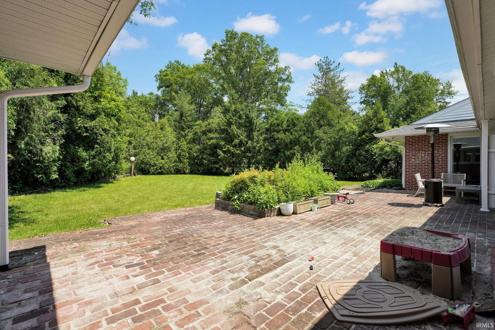 1241 Winfield Road Bloomington, IN 47401 - Photo 46 of 50