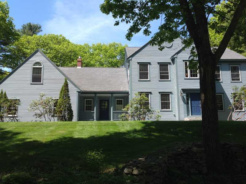 5 Graystone Road Cape Elizabeth, ME 04107 - Photo 2 of 24 Exterior Front.