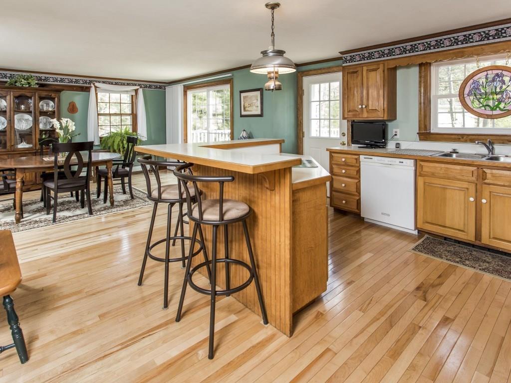 4 Acacia Road Kennebunkport, ME 04046 - Photo 7 of 28 Photo