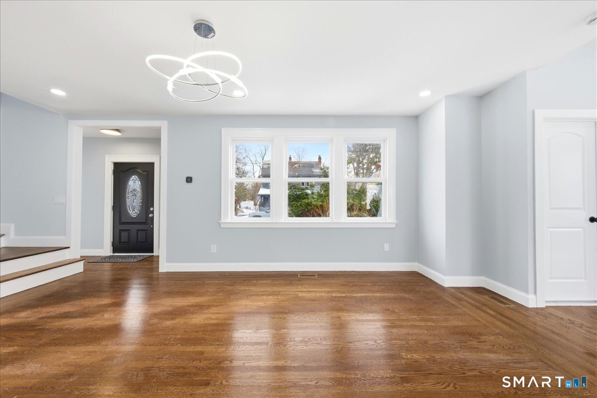 52 Coram Street Hamden, CT 06517 - Photo 14 of 40