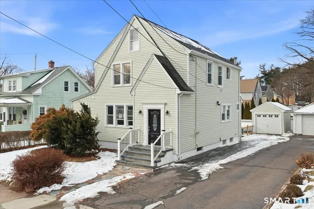 $550,000 | 52 Coram Street, Hamden, CT 06517