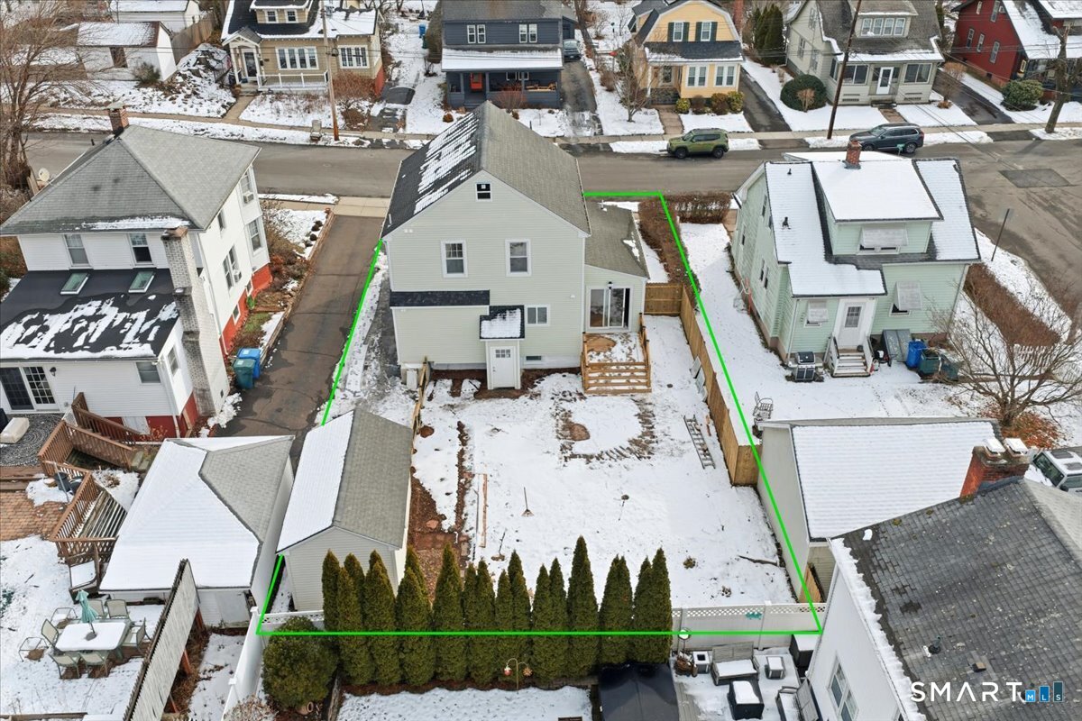 52 Coram Street Hamden, CT 06517 - Photo 8 of 40