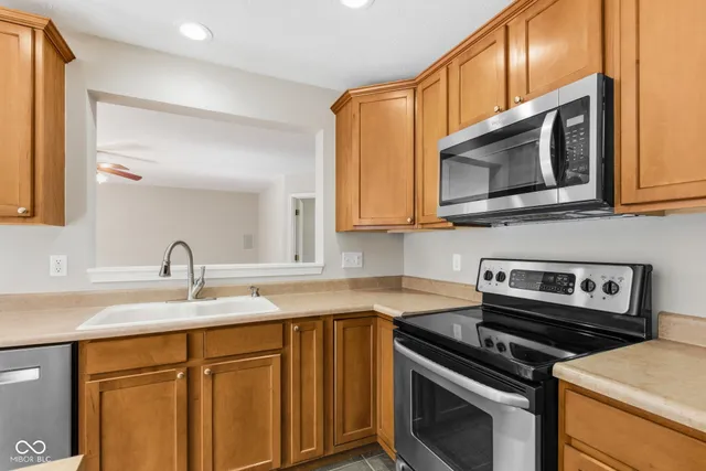 $399,000 | 10873 Glazer Way, Fishers, IN 46038