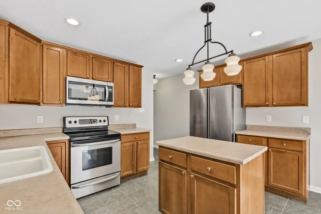 $399,000 | 10873 Glazer Way, Fishers, IN 46038