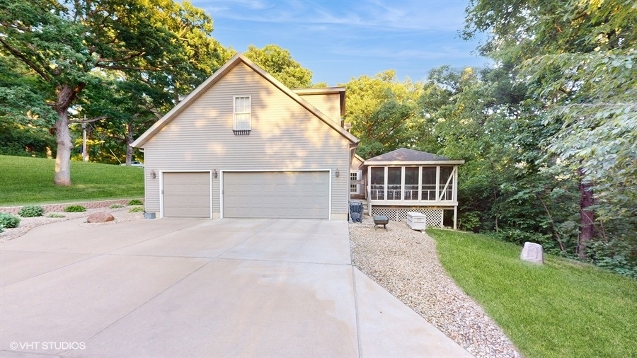 1900 North 3051st Road Ottawa, IL 61350 - Photo 4 of 39