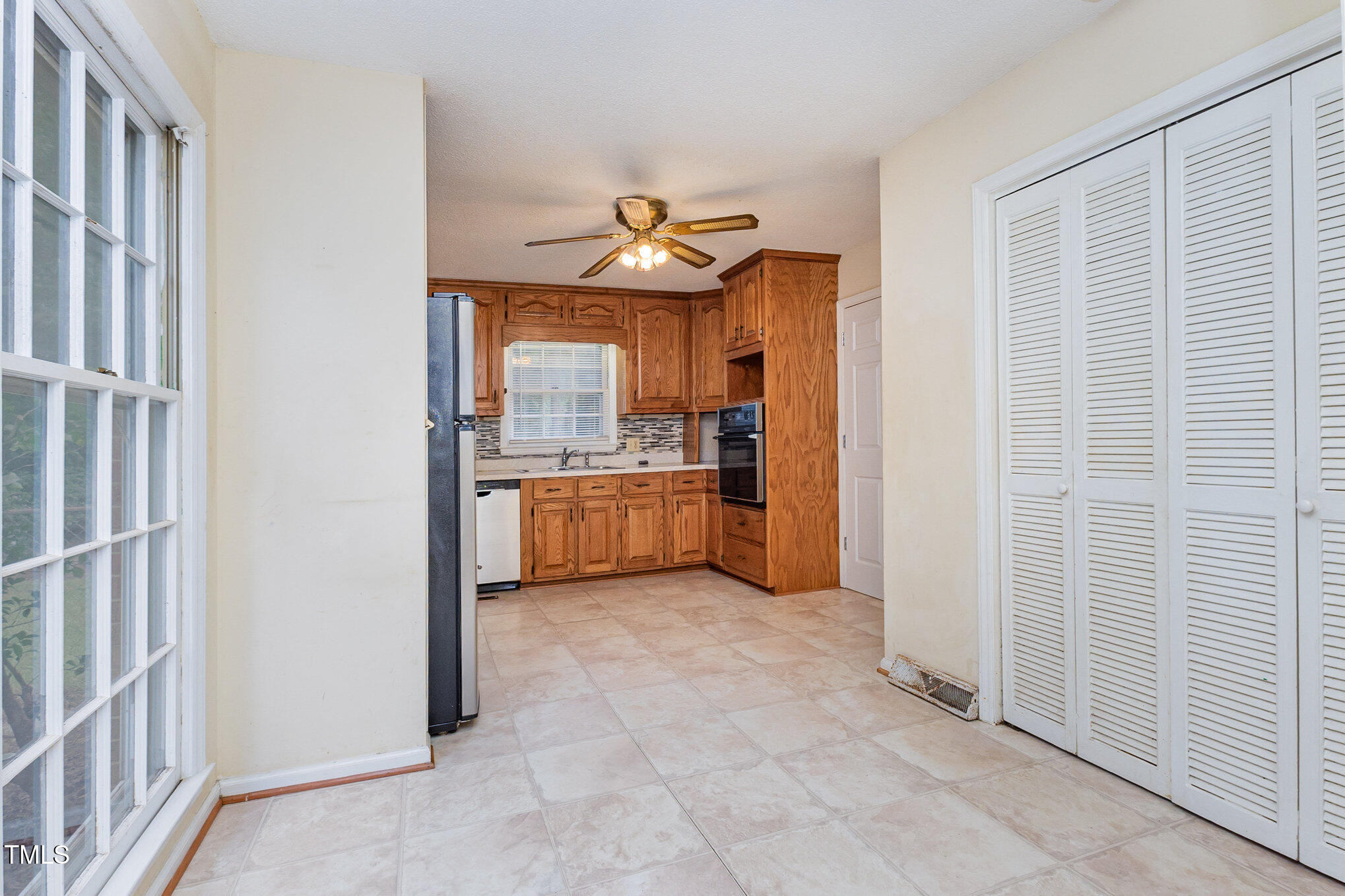 316 Cheeks Lane Graham, NC 27253 - Photo 27 of 52 Kitchen