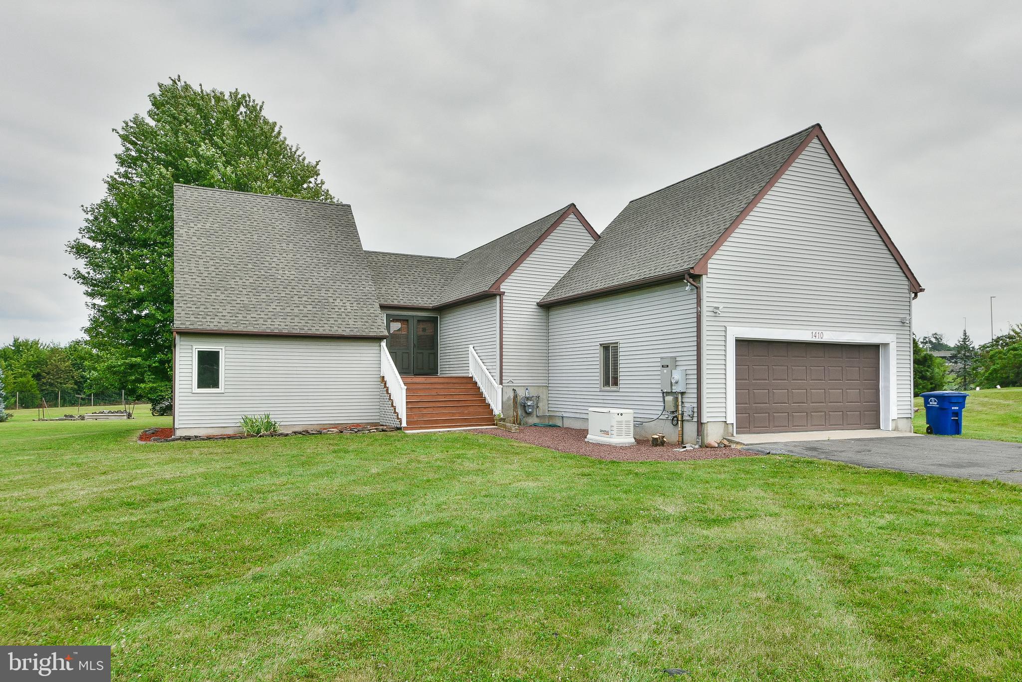 1410 Hedding Road Columbus, NJ 08022 - Photo 3 of 38