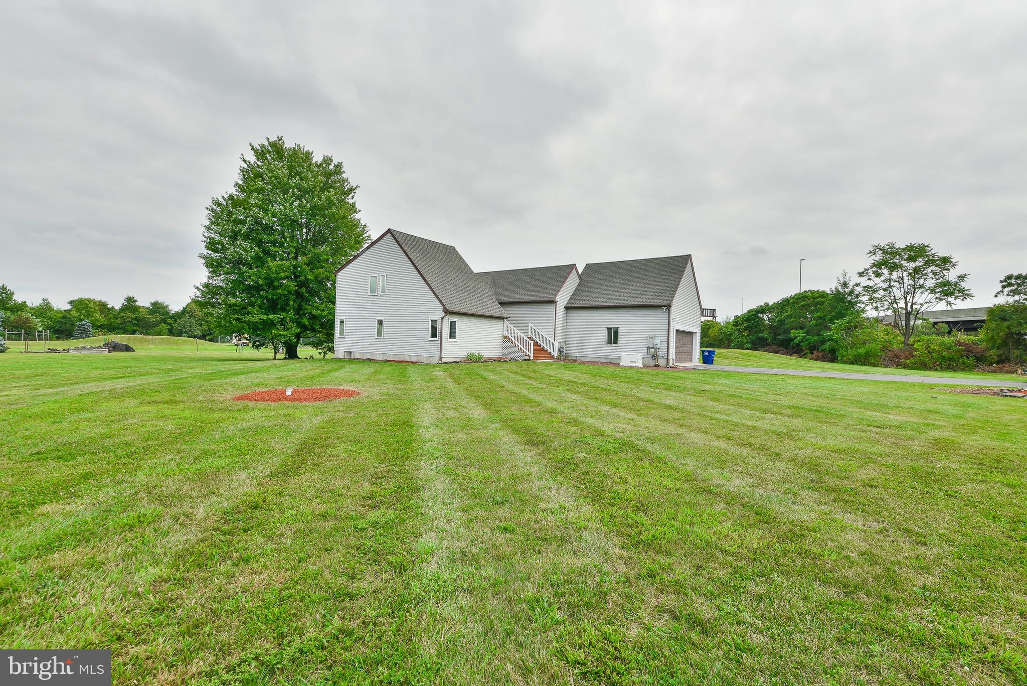 1410 Hedding Road Columbus, NJ 08022 - Photo 31 of 38