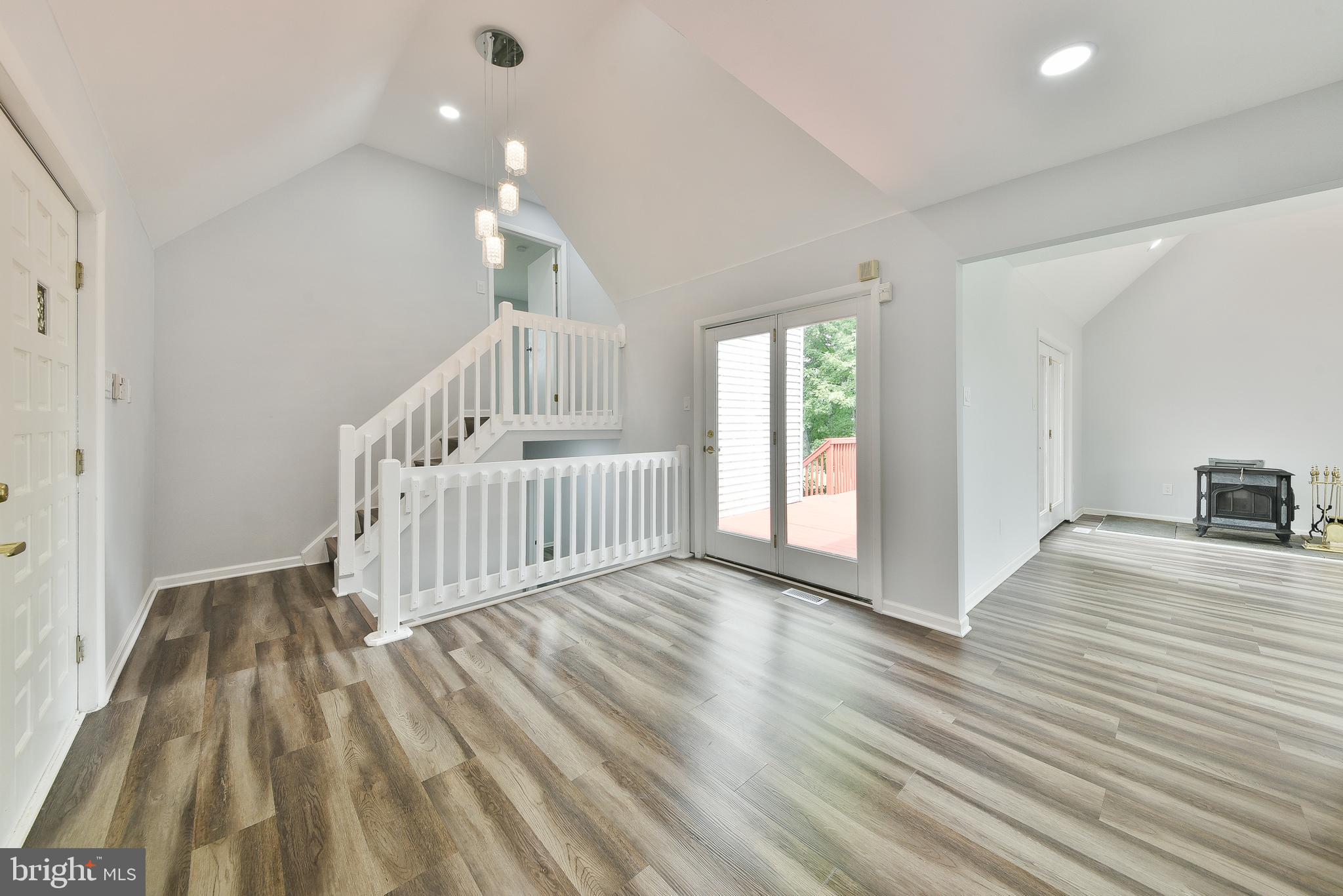 1410 Hedding Road Columbus, NJ 08022 - Photo 6 of 38