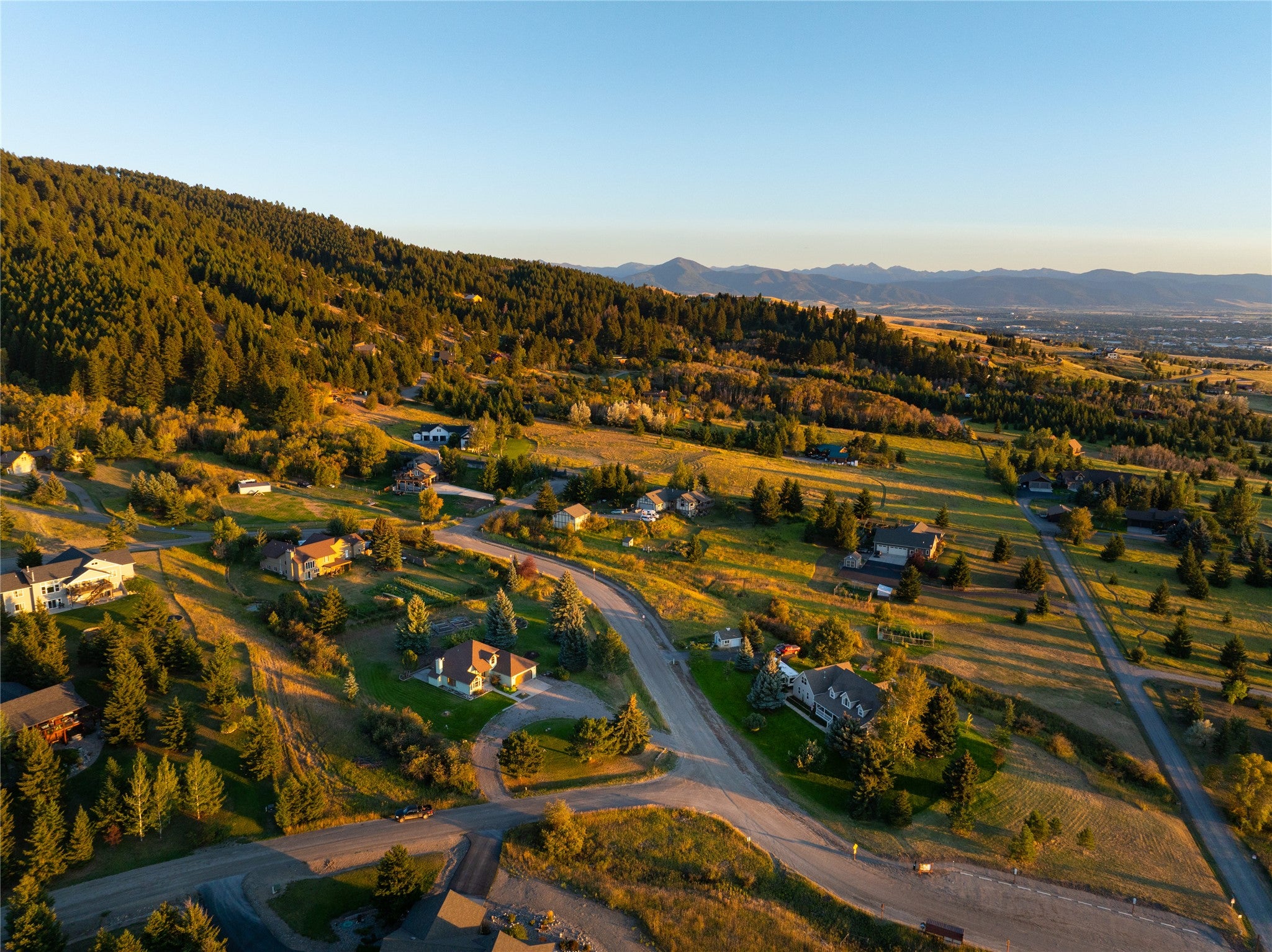 8855 Sypes Canyon Road Bozeman, MT 59715 - Photo 37 of 42 Gallery Image 37