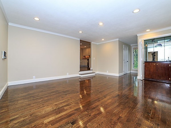 96 Rachel Road Newton, MA 02459 - Photo 8 of 30 Gallery Image 8