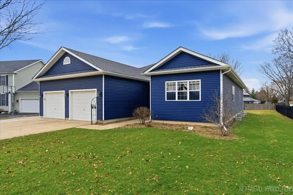 $459,000 | 822 Hamlet Street, Batavia, IL 60510
