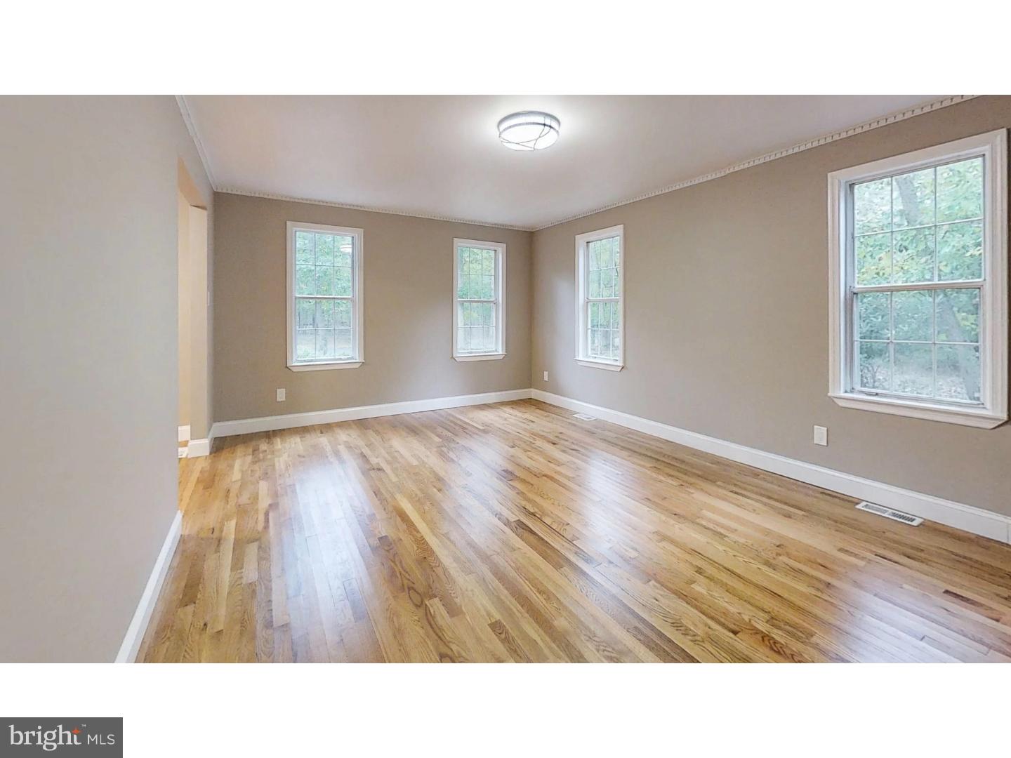 5 Mountain Run Road Medford, NJ 08055 - Photo 13 of 22 Family Room