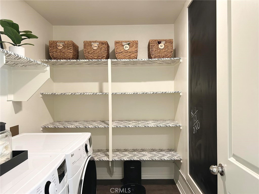 32259 Rambling Court Winchester, CA 92596 - Photo 12 of 29 Plenty of Storage in LR and large Chalkboard Wall
