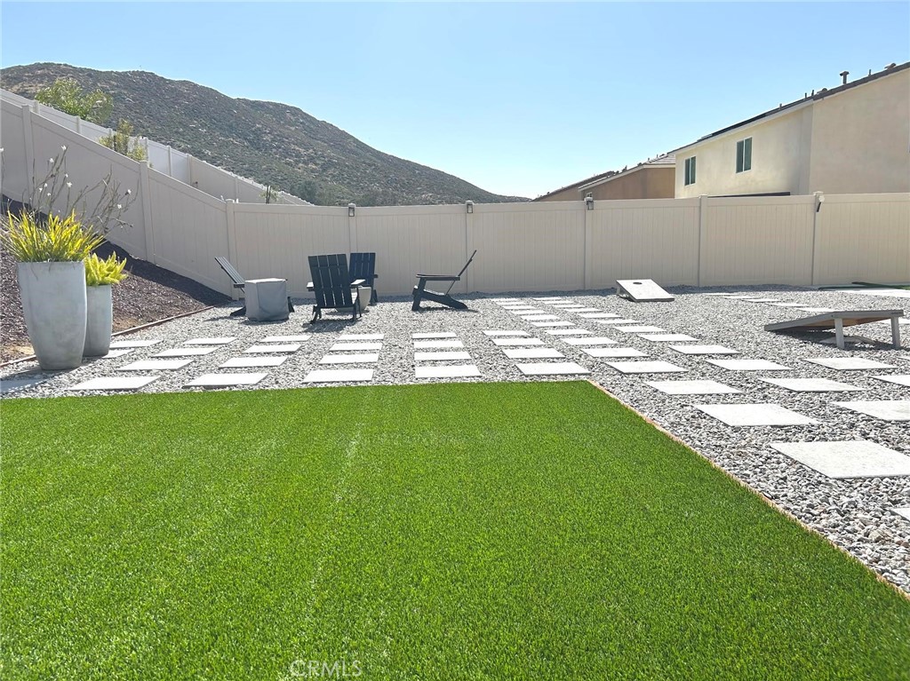 32259 Rambling Court Winchester, CA 92596 - Photo 25 of 29