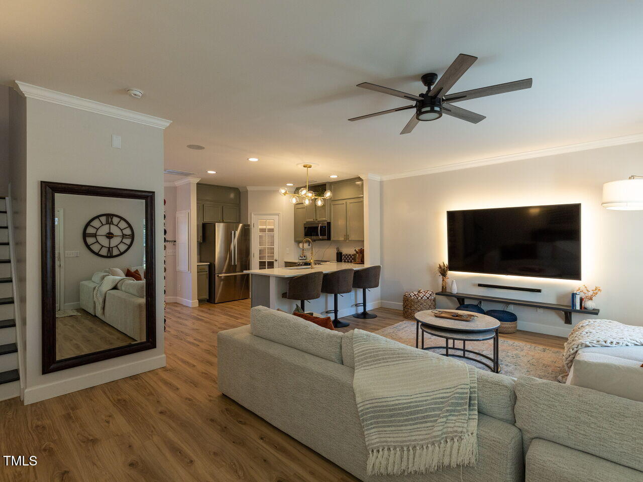1117 Ileagnes Road Raleigh, NC 27603 - Photo 2 of 27 004-1280x960-foyer-entry