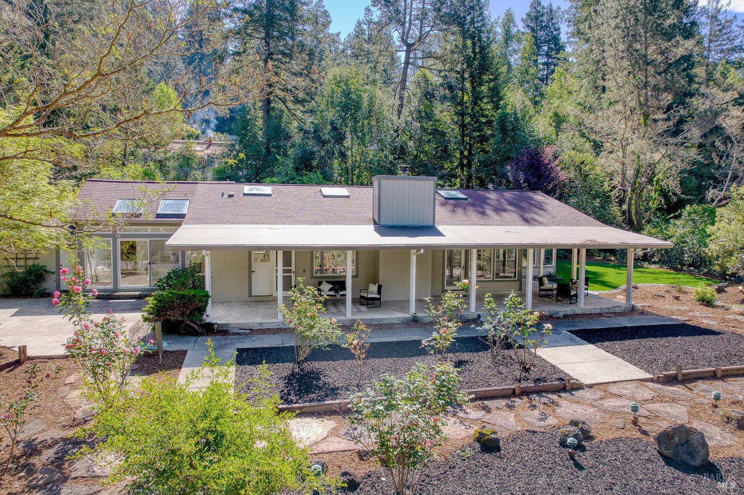 15715 Drake Road Guerneville, CA 95446 - Photo 9 of 46