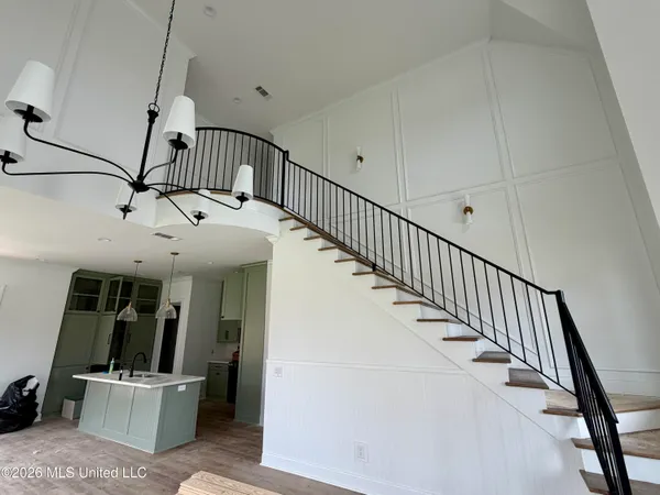 $469,999 | 185 Bronson Bend, Flowood, MS 39232